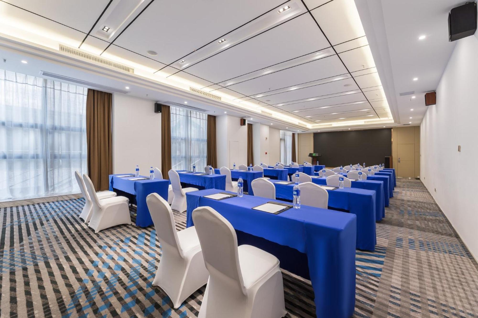 Holiday Inn Express - Liuyang Development Zone By Ihg Changsha Huanghua Airport Kültér fotó